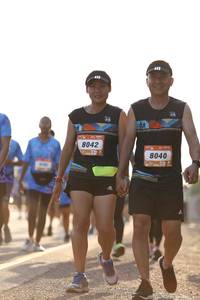 BIB: 8042, 8040
                            <button type="button" onclick="openModal(3105421)" class="btn btn-primary btn-sm float-right btn-popup" data-toggle="modal" data-target=".modal-high-quality">
                        <i class="fas fa-shopping-cart"></i> Add to Cart
                    </button>
                                            <button type="button" onclick="isThisMe(3105421, true)" class="btn btn-success btn-sm float-right btn-popup btn-isme hidden" data-toggle="tooltip" data-placement="bottom" title="นี่คือรูปของคุณใช่ไหม คลิกที่นี่เพื่อเอาเข้าอัลบั้ม">
                        <i class="fas fa-plus"></i> Add to album
                    </button>
                    <button type="button" onclick="isThisMe(3105421, false)" class="btn btn-warning btn-sm float-right btn-popup btn-isnotme hidden">
                        <i class="fas fa-ban"></i> Remove from album
                    </button>